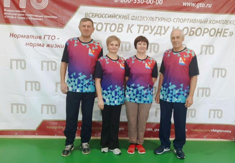 Команда спортсменов Подгоренского муниципального района приняла участие в фестивале ВФСК ГТО среди пенсионеров Воронежской области (IX-XI ступеней). Команда спортсменов Подгоренского муниципального района приняла участие в фестивале ВФСК ГТО среди пенсионеров Воронежской области (IX-XI ступеней).