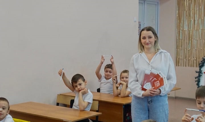 Школьникам рассказали о здоровом образе жизни и ГТО. Школьникам рассказали о здоровом образе жизни и ГТО.